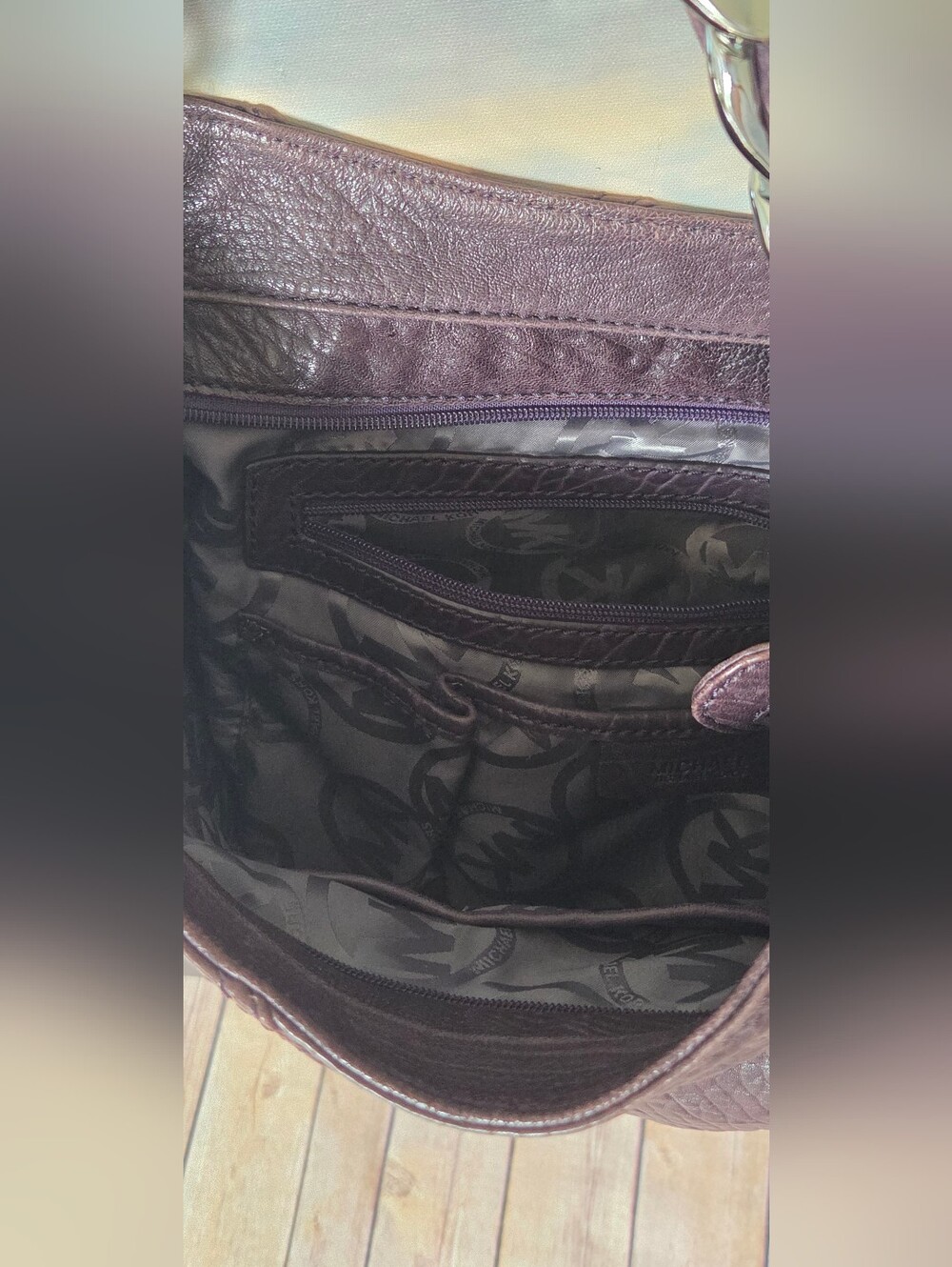 Low Start MICHAEL Michael Kors Deep Plum Pebbled Leather Shoulder Bag - Picture 9 of 16